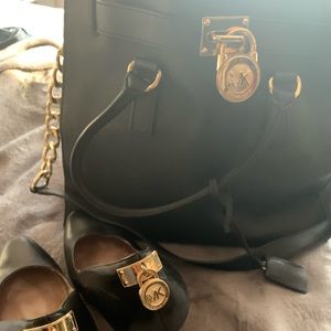 SET ! Micheal Kors Bag & heels